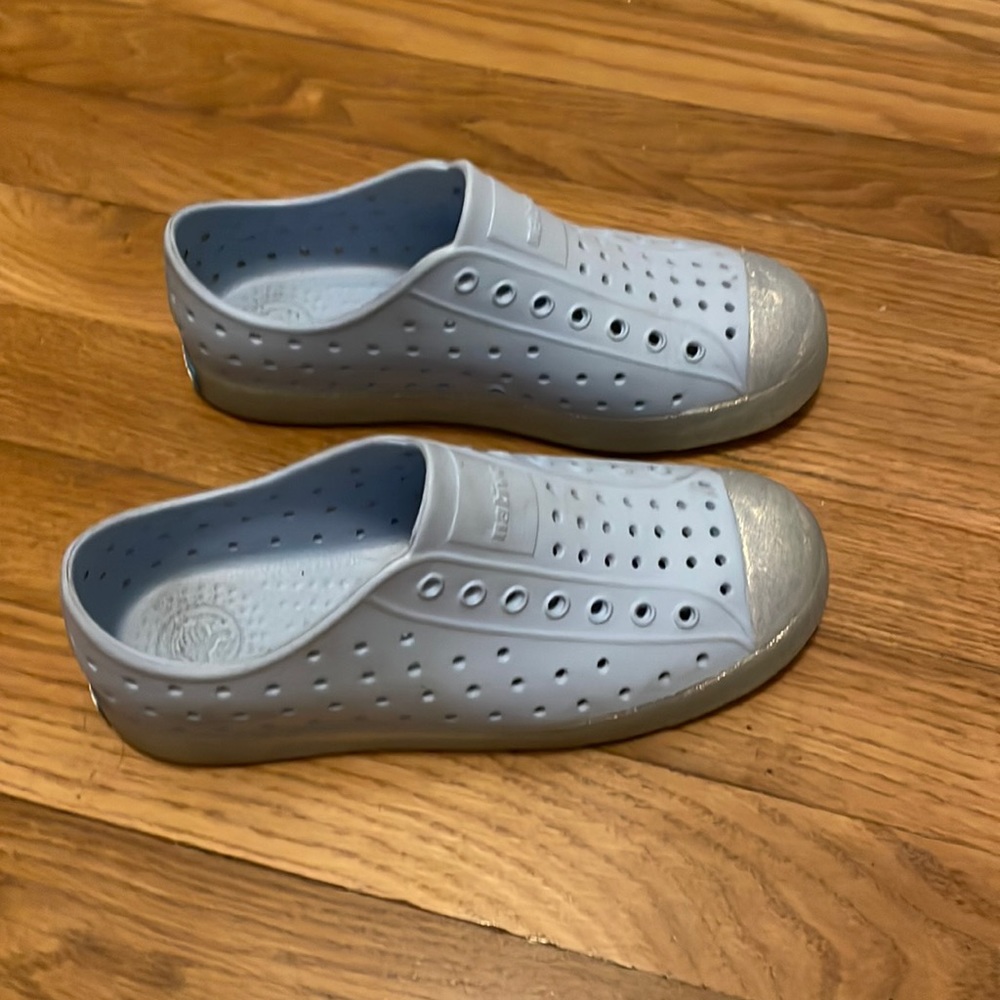 Light blue Natives